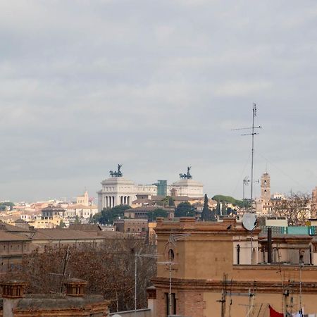 Tiber Rooms Testaccio Рим Екстериор снимка