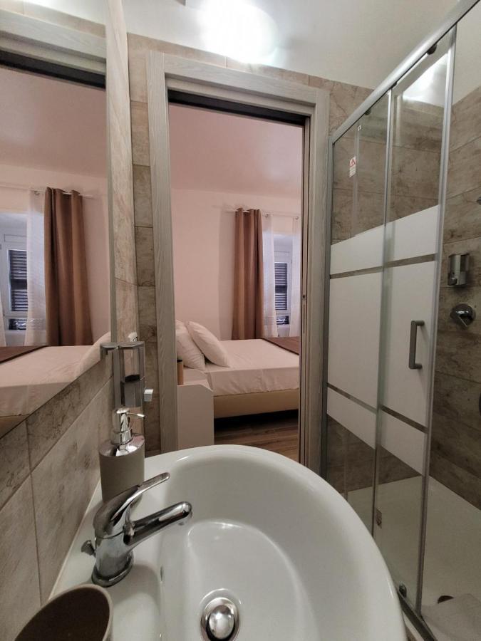 Tiber Rooms Testaccio Рим Екстериор снимка