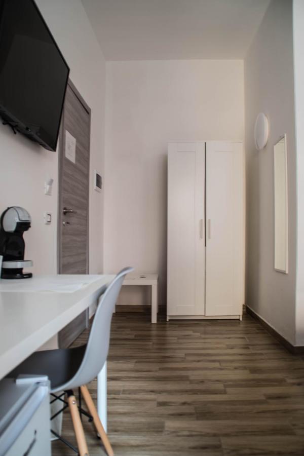 Tiber Rooms Testaccio Рим Екстериор снимка