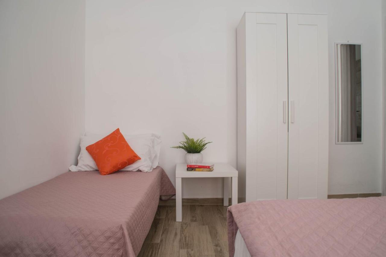 Tiber Rooms Testaccio Рим Екстериор снимка
